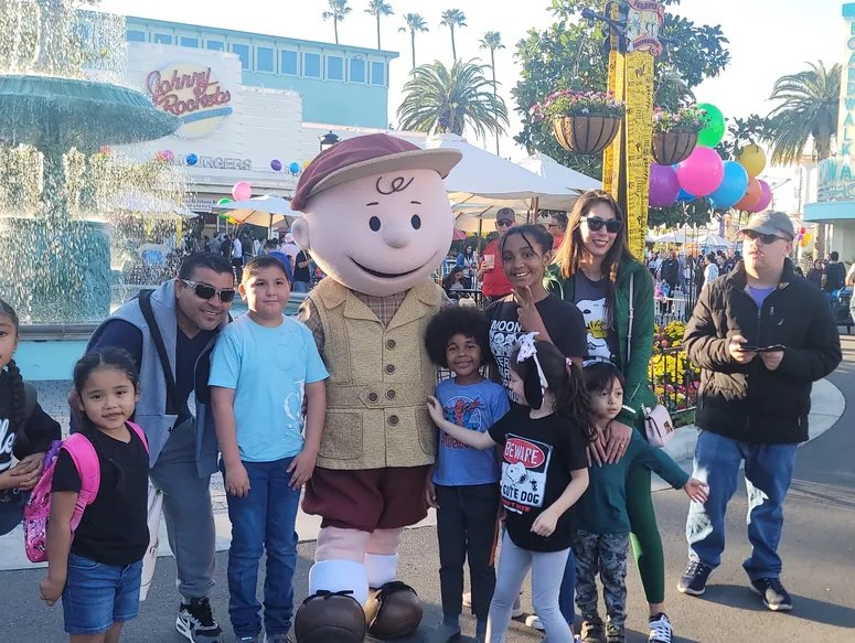 Peanuts on the Go Cavalcade