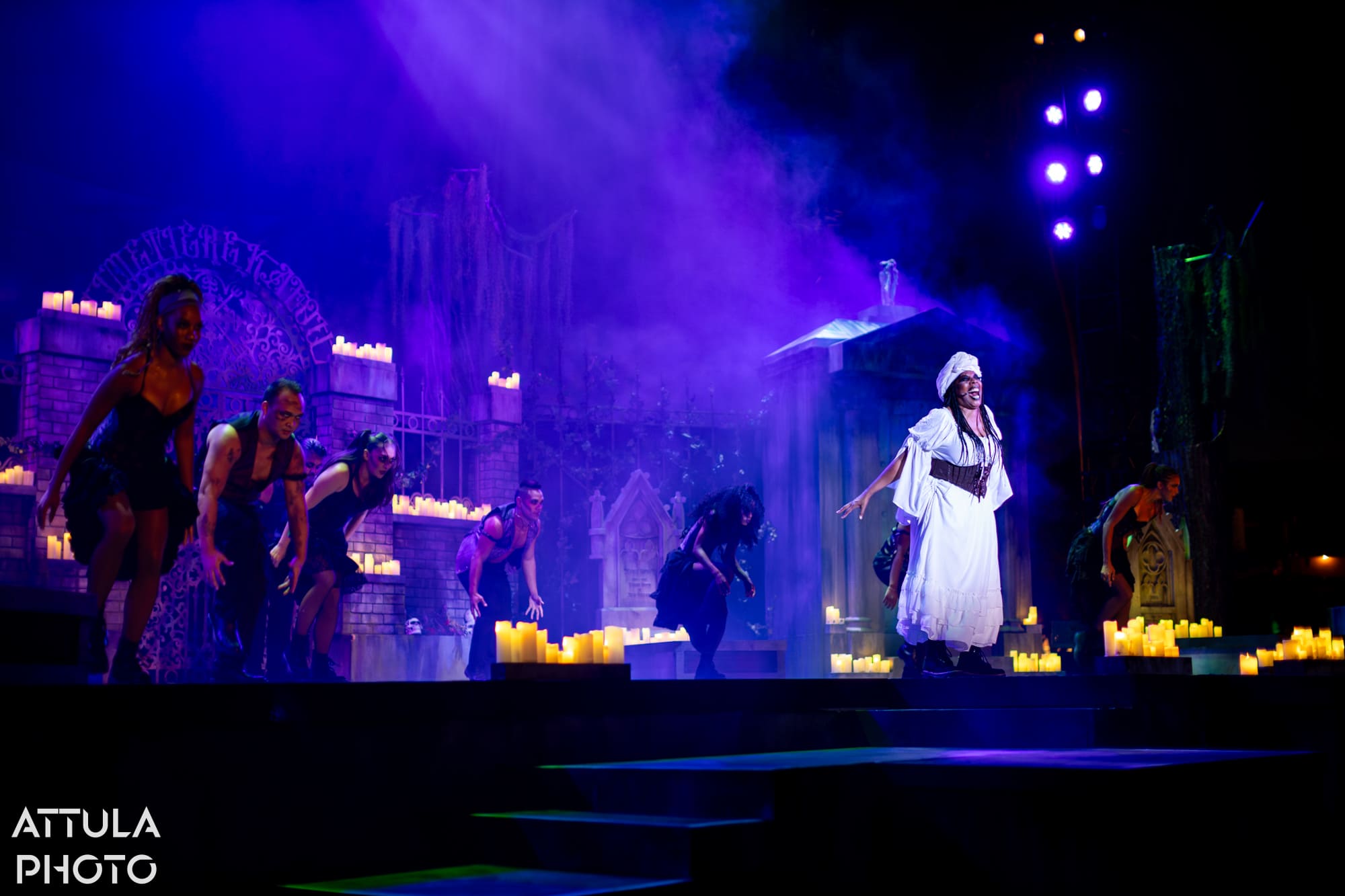 Marie Laveau commands the cemetery stage — Voodoo: Bayou's Edge, Knott's Scary Farm 2026