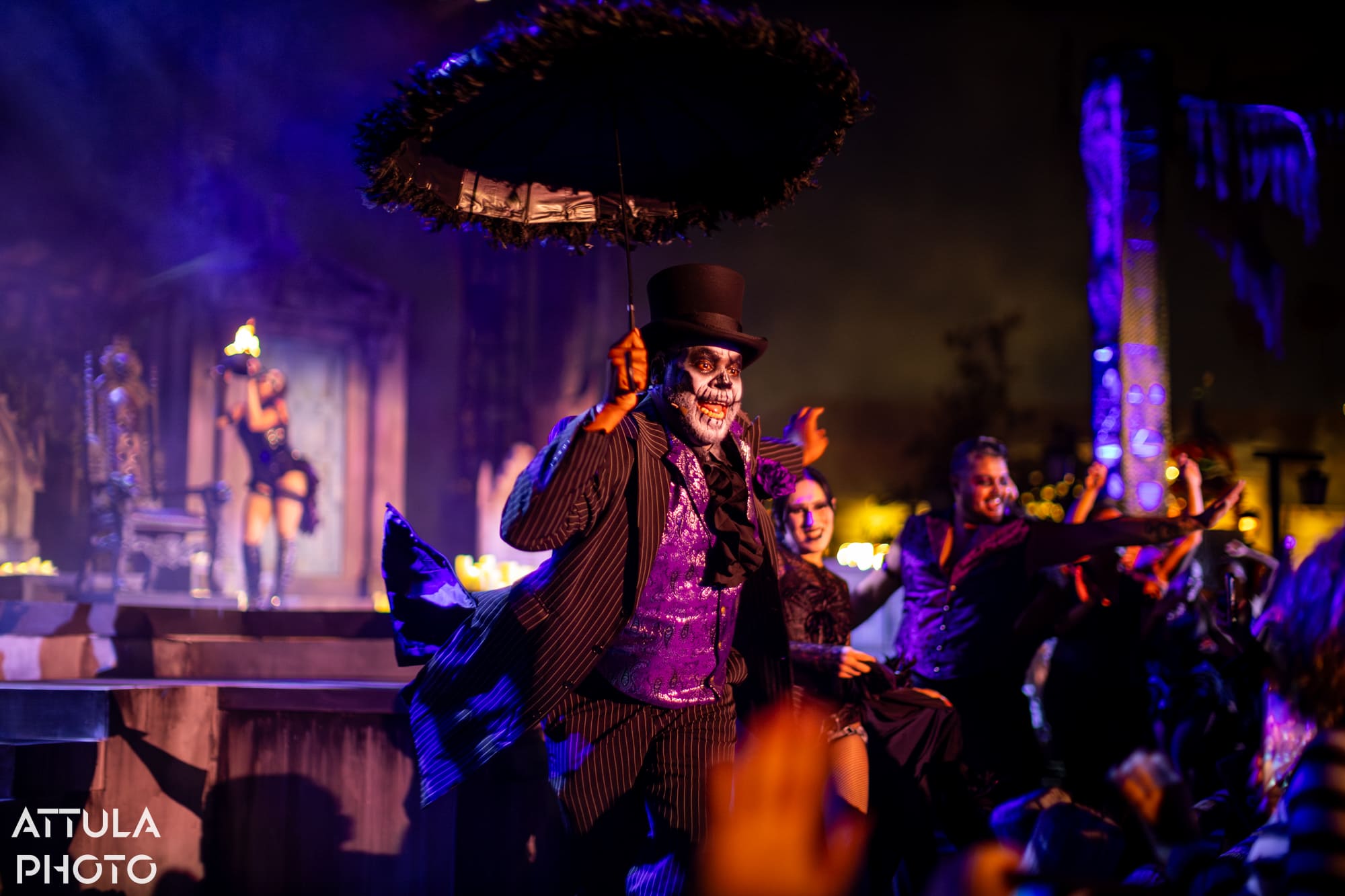 Baron Samedi beneath his parasol — Voodoo: Bayou's Edge, Knott's Scary Farm 2026
